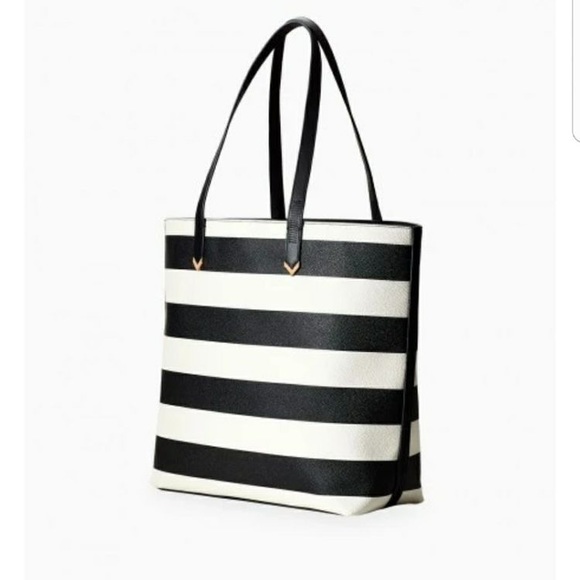 ⭐️HP⭐️ NWT STELLA & DOT Fillmore Tote With Tassel🖤 - Picture 8 of 11